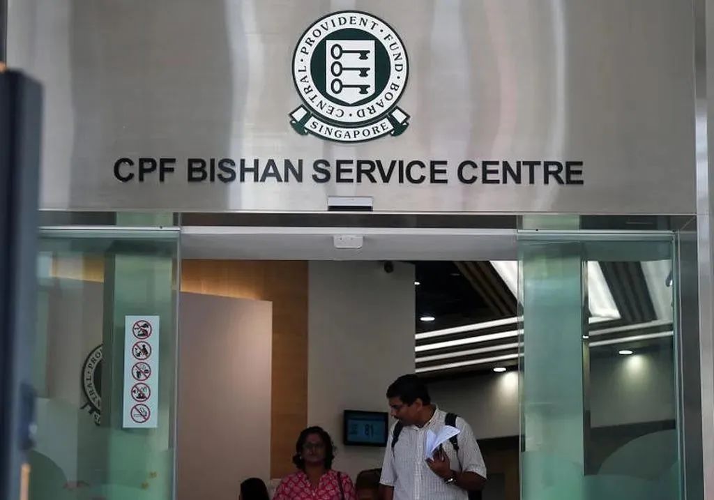 新加坡这些人的公积金账户要被强制关闭了！再不取钱全作废...,