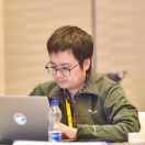 Huang Yan 休假一天头像